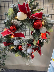 24" Pre-lit Christmas Wreath - Green/Red/White - Martha Stewart