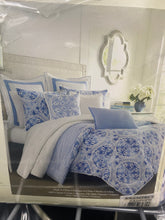 Load image into Gallery viewer, Laura Ashley King Mila Duvet Cover Set (Blue)
