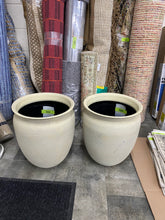 Load image into Gallery viewer, Small Plastic Outdoor Planter Pot Cream 14&quot;x14&quot;
