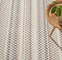 Load image into Gallery viewer, Poppy Handwoven Wool Rug Natural 3&#39;x5&#39;
