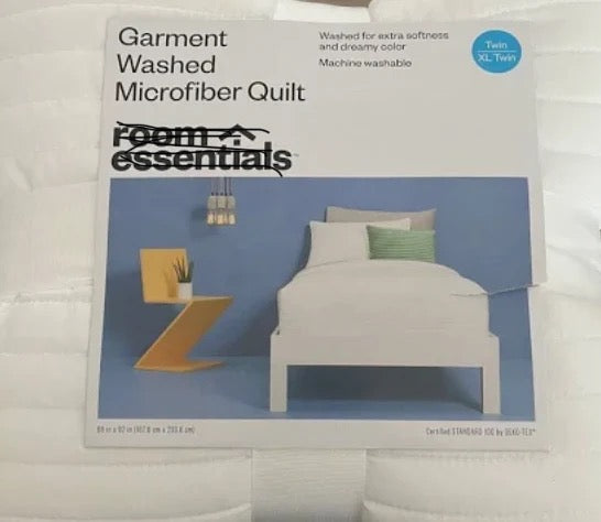Twin/Twin XL Garment Washed Microfiber Quilt - White