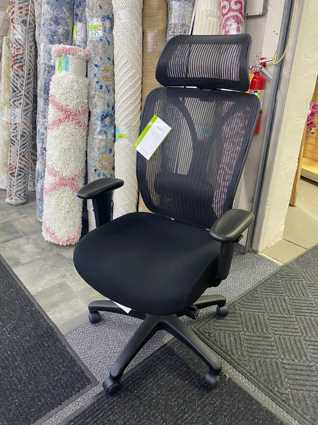 Tempur-Pedic Mesh Back Fabric Computer and Desk Chair, Black (TP6450-BLKMB)
