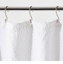 Load image into Gallery viewer, Matelasse Medallion Shower Curtain White
