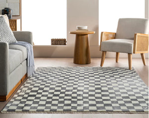 #45 Checkered Box Rug with tassels - 6.5L x 4W