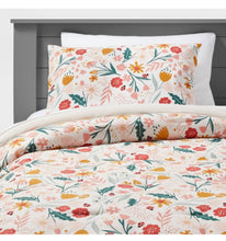 Load image into Gallery viewer, Full/Queen Garden Floral Cotton Comforter Set
