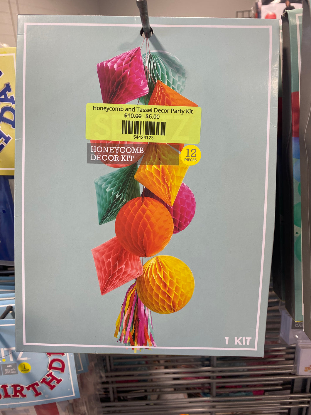 Honeycomb and Tassel Decor Party Kit