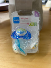 Load image into Gallery viewer, 3pk. MAM 6M+ Pacifier - Variety
