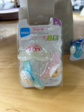 Load image into Gallery viewer, 3pk. MAM 6M+ Pacifier - Variety
