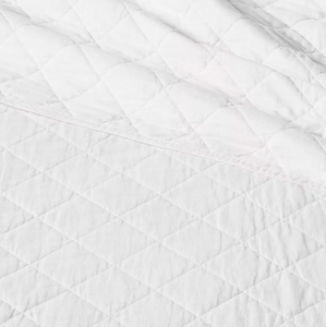 King Cotton Linen Diamond Stitch Quilt - White