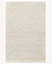 Load image into Gallery viewer, Niels Handwoven Wool/Viscose Rug 3&#39;x5&#39; White
