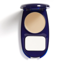Load image into Gallery viewer, COVERGIRL Smoothers AquaSmooth Compact Foundation with SPF 20, Buff Beige 725, 0.4 oz
