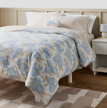 Load image into Gallery viewer, Light Blue Digital Floral Reversible Microfiber Queen Comforter
