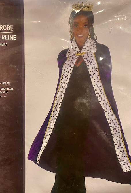 Queen Robe: Adult Standard Size