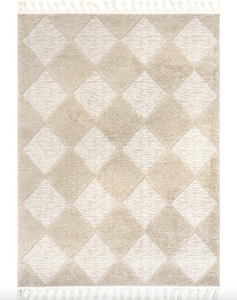 Marissa High/Low Diamond Tassel Area Rug 6'x7'9"