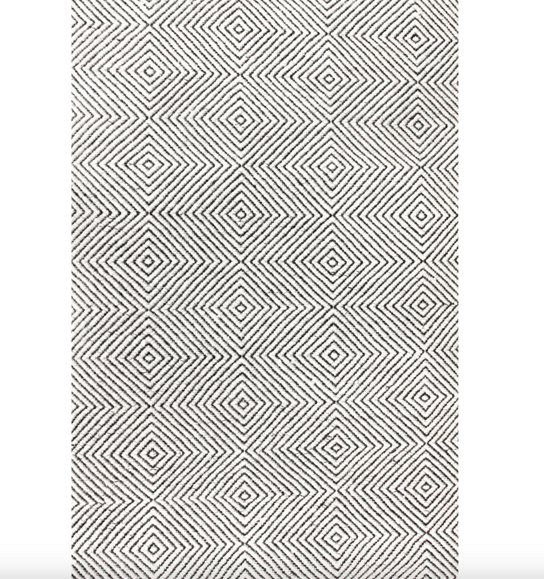 Hand Woven Ago Area Rug - Ivory 9'x12