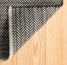Load image into Gallery viewer, Herringbone Handwoven Cotton Rug  2&#39; x 3&#39;
