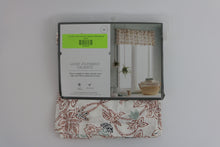 Load image into Gallery viewer, 15&quot;x54&quot; Floral Window Valance (White/Beige)
