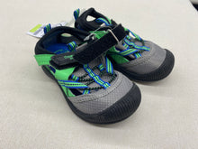 Load image into Gallery viewer, OshKosh B&#39;gosh Toddler Bump Toe Sandals
